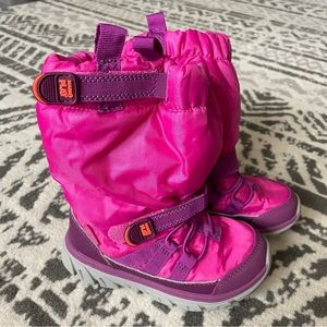 Stride Rite Made 2 Play Boots